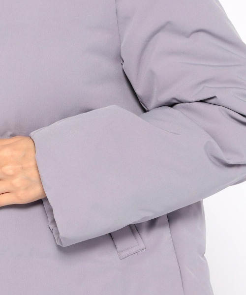 MISCH MASCH（ミッシュマッシュ）の「ショールカラーシームレスダウン（ダウンジャケット/コート・レディース・ブラック/モカ・MEDIUM）」の9枚目の写真