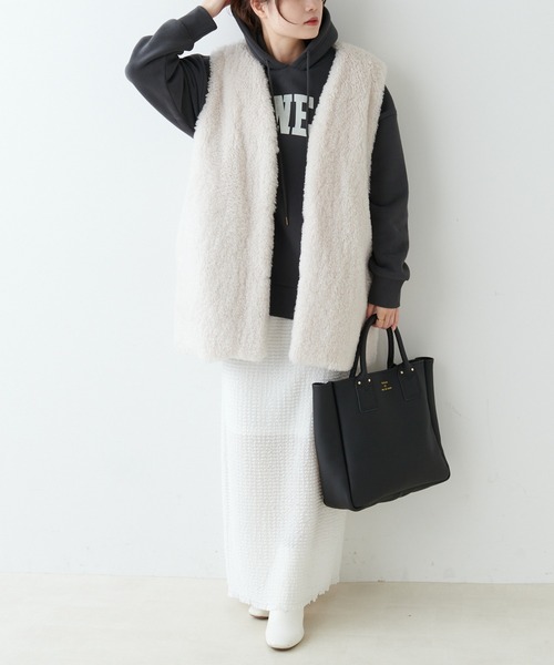 PUAL CE CIN（ピュアルセシン）の「カレッジロゴプリントパーカー（パーカー・レディース・チャコールグレー/グレー系その他・FREE）」の7枚目の写真