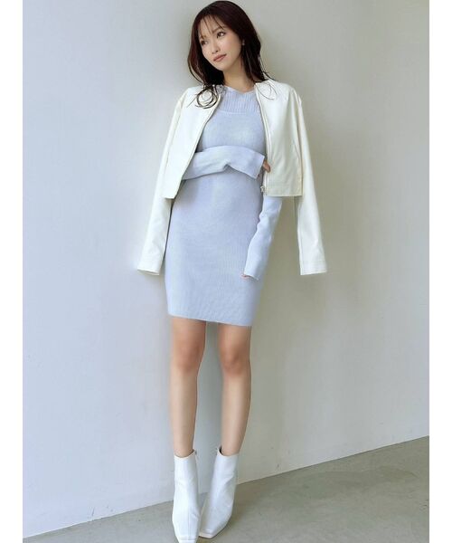 RESEXXY（リゼクシー）の「スクエアトゥショートブーツ（ブーツ・レディース・アイボリー/ブラック・SMALL/MEDIUM/LARGE）」の11枚目の写真