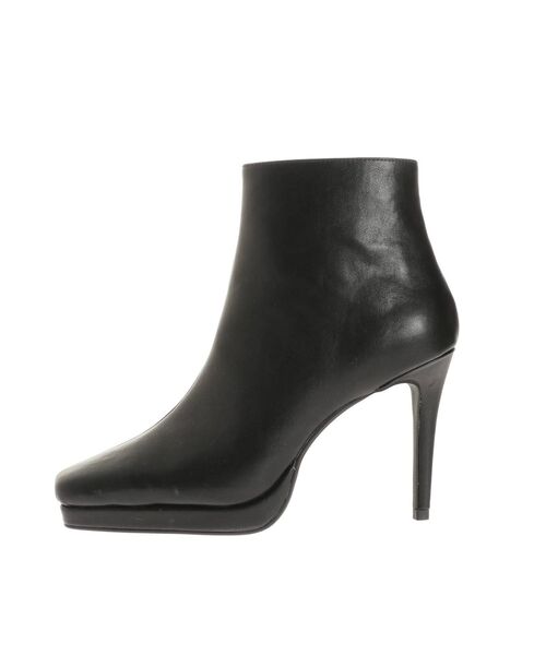 RESEXXY（リゼクシー）の「スクエアトゥショートブーツ（ブーツ・レディース・アイボリー/ブラック・SMALL/MEDIUM/LARGE）」の15枚目の写真