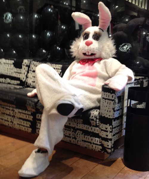 HYSTERIC GLAMOUR（ヒステリックグラマー）の「THE RABBIT ROAM