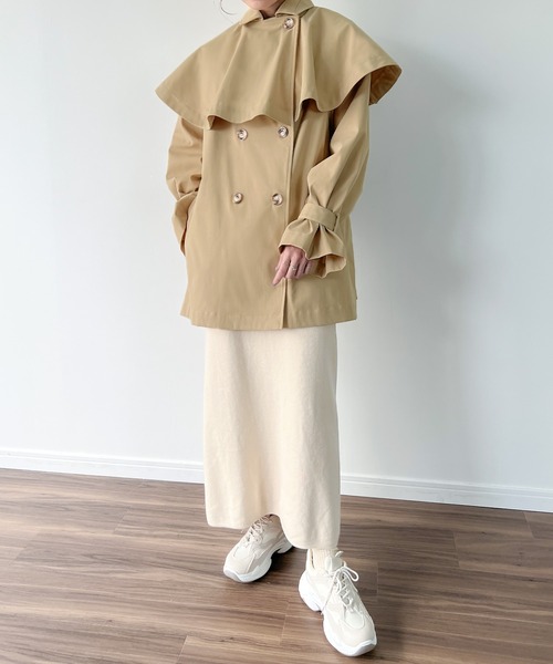 JUNOAH（ジュノア）の「ケープショートトレンチコート（トレンチ