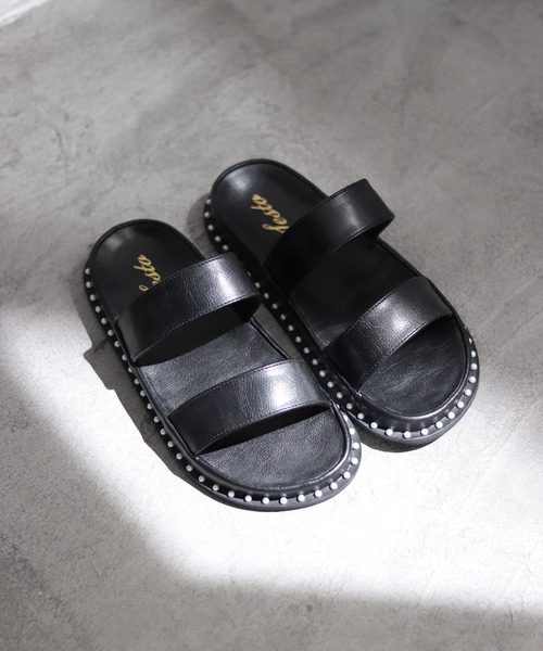 SESTO（セスト）の「パールピースのダブルストラップフットベッドサンダル（サンダル・レディース・ブラック/アイボリー・LL/3L/S/M/L）」の11枚目の写真