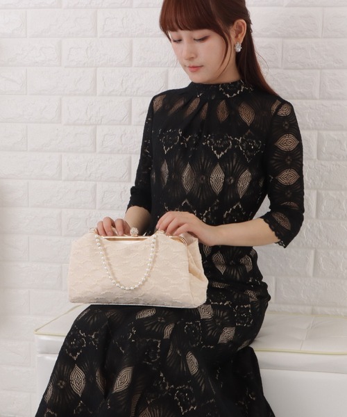 Lace Ladies(レースレディース)の「パールハンドルがま口レースパーティーバッグ(クラッチバッグ・レディース・ベージュ/ブラック・FREE)」の21枚目の写真