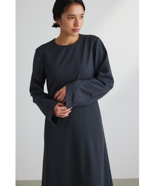 STYLEMIXER(スタイルミキサー)の「ニュアンススリーブワンピース(ワンピース・レディース・グレー/ネイビー・SMALL/MEDIUM)」の13枚目の写真