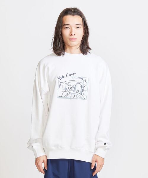 info. BEAUTY&YOUTH（インフォビューティアンドユース）の「【WEB限定】 ＜info. BEAUTY&YOUTH＞ エンブロ スウェット クルーネック -NIGHT ESCAPE-（スウェット・メンズ・ブラック/ホワイト・S/M/L/XL）」の3枚目の写真