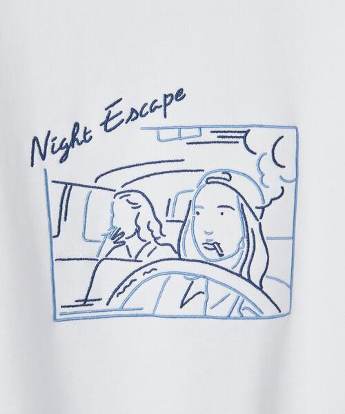 info. BEAUTY&YOUTH（インフォビューティアンドユース）の「【WEB限定】 ＜info. BEAUTY&YOUTH＞ エンブロ スウェット クルーネック -NIGHT ESCAPE-（スウェット・メンズ・ブラック/ホワイト・S/M/L/XL）」の21枚目の写真