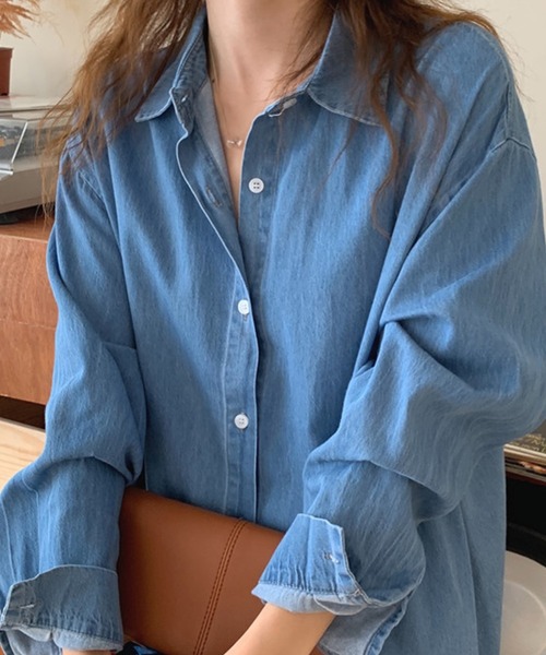 DAY CLOSET(デイ クローゼット)の「レディース 長袖スリットストレートデニムシャツワンピース(シャツワンピース・レディース・ブルー・ONE SIZE)」の8枚目の写真