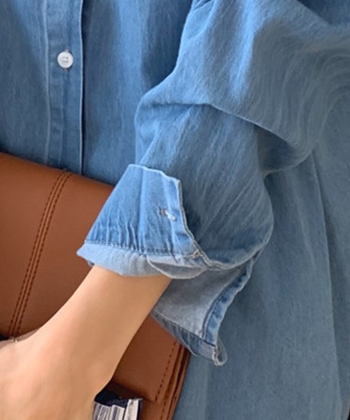 DAY CLOSET(デイ クローゼット)の「レディース 長袖スリットストレートデニムシャツワンピース(シャツワンピース・レディース・ブルー・ONE SIZE)」の10枚目の写真