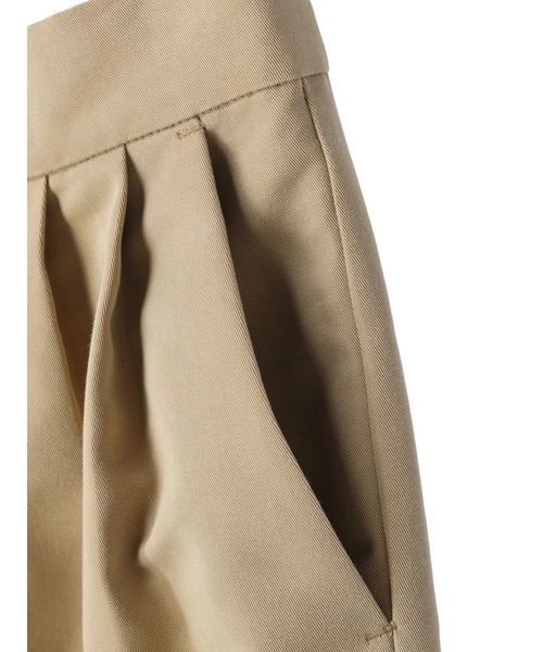 Green　Parks（グリーンパークス）の「KBF 光沢ワイドチノパンツ（チノパンツ・レディース・ベージュ・FREE）」の9枚目の写真