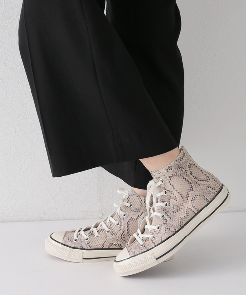Oriens JOURNAL STANDARD（オリエンス ジャーナルスタンダード）の「【CONVERSE/コンバース】 LEATHER ALL STAR US PHYTHON HI：スニーカー（スニーカー・レディース・アイボリー・24cm/24.5cm/25cm/23.5cm）」の2枚目の写真