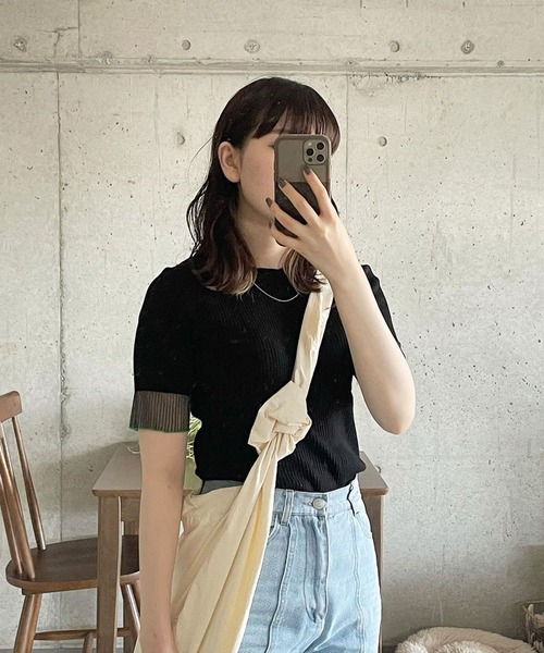 GeeRA（ジーラ）の「【S-XLサイズ展開】オフィスカジュアルにもキレカジにも！袖口配色シアーリブニットトップス（ニット/セーター・レディース・オレンジ/アイボリー/ブラック/ブルー/ベージュ/ブルー系その他/ブラック×ブルー/オフホワイト・LARGE/MEDIUM/SMALL/X-LARGE）」の15枚目の写真