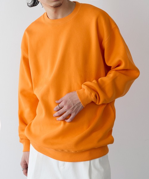 United Athle(ユナイテッドアスレ)の「モチっと柔らかな着心地!【United Athle】T/C crew neck sweat / クルーネックスウェット トレーナー 10オンス 裏起毛 5928(スウェット・メンズ・ブラック/レッド/オリーブ/パープル/グリーン/ヘザーグレー/ネイビー/ダークブラウン/ホワイト/サンドベージュ/アッシュ/ダークグレー/オレンジ/ロイヤルブルー/スミクロ/スモーキーグリーン系/バーガンディー/インディゴブルー/ナチュラル・M/L/XL/S/XXL)」の19枚目の写真