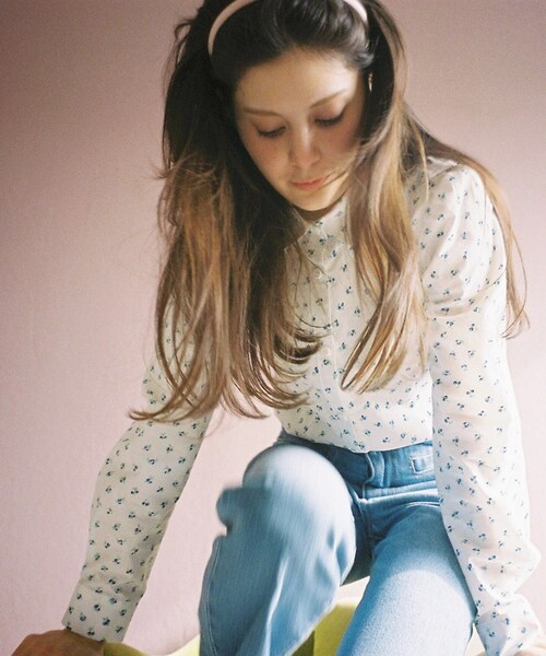 Charles Chaton（シャルルシャトン）の「blueberry shirt（シャツ/ブラウス・レディース・ホワイト・FREE）」の4枚目の写真