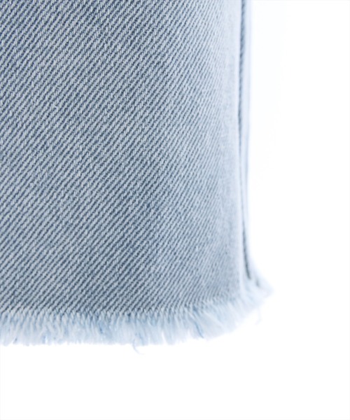 clear（クリア）の「【低身長サイズ有】カットオフフレアデニムパンツ[カジュアル 着回し抜群 オールシーズン]≪2024AW≫（デニムパンツ・レディース・ブルー/ライトブルー/ブラック・M/S/XS）」の9枚目の写真