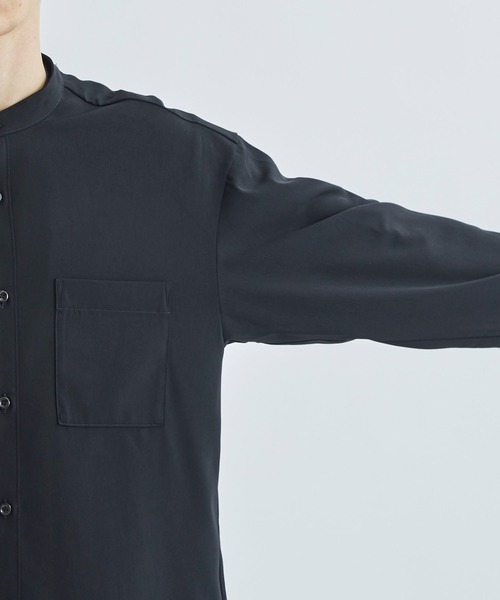 ATTACHMENT(アタッチメント)の「STUDIOUS別注 DROP SHOULDER BAND COLLAR L/S SH(シャツ/ブラウス・メンズ・ブラック/ネイビー/キナリ・1/2)」の20枚目の写真