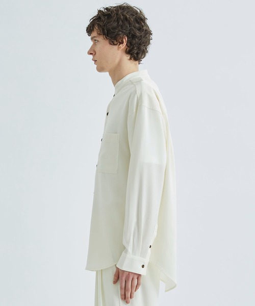 ATTACHMENT(アタッチメント)の「STUDIOUS別注 DROP SHOULDER BAND COLLAR L/S SH(シャツ/ブラウス・メンズ・ブラック/ネイビー/キナリ・1/2)」の7枚目の写真