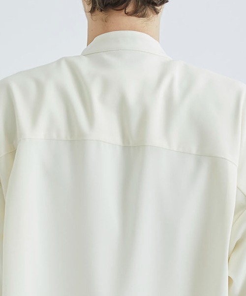 ATTACHMENT(アタッチメント)の「STUDIOUS別注 DROP SHOULDER BAND COLLAR L/S SH(シャツ/ブラウス・メンズ・ブラック/ネイビー/キナリ・1/2)」の14枚目の写真