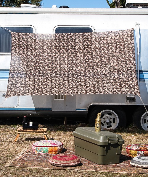 チャイハネ（チャイハネ）の「【チャイハネ】ブロリックループ付きマルチクロス（インテリア雑貨・レディース・ブラック/ネイビー/キャメル・FREE）」の2枚目の写真