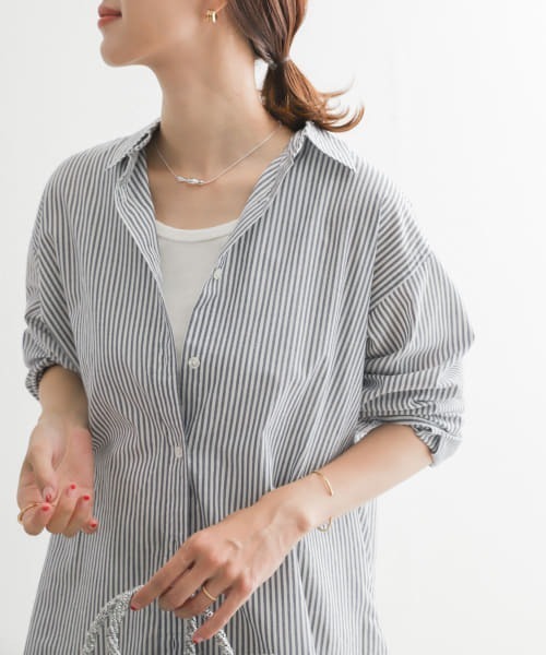 URBAN RESEARCH DOORS（アーバンリサーチドアーズ）の「コットンローンシャツ（シャツ/ブラウス・レディース・ストライプ/ライトベージュ/ミント・MEDIUM）」の7枚目の写真