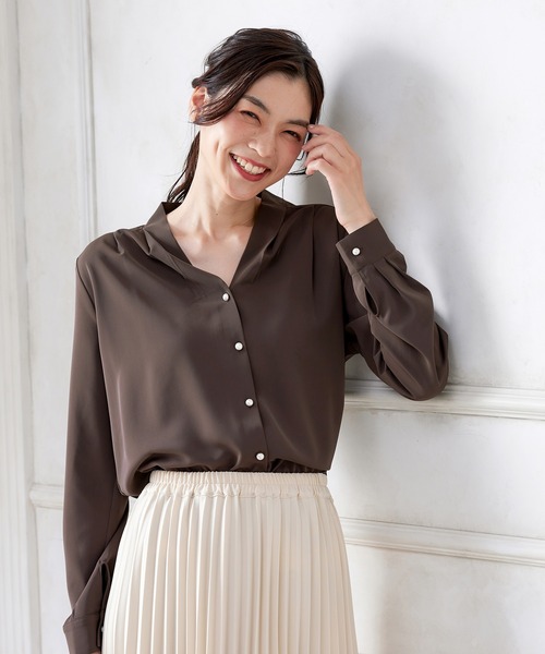 Honeys（ハニーズ）の「Vネックブラウス（シャツ/ブラウス）」 - WEAR