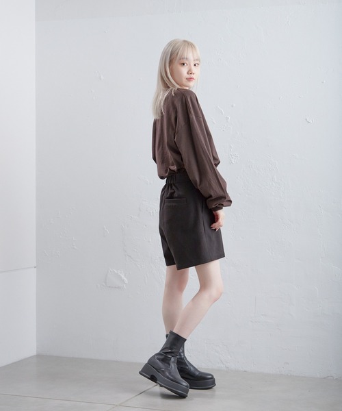 WHIMSIC（ウィムジック）の「【UNISEX】エンブロイダリーロゴロングスリーブTEE（Tシャツ/カットソー・メンズ・ブラック/ライトグレー/ブラウン/ホワイト・FREE）」の17枚目の写真