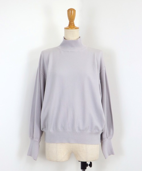 BLUEEAST（ブルーイースト）の「バックパールボリューム袖もちもちニット（ニット/セーター・レディース・ブラック/アイボリー/ブルー/グレー・MEDIUM）」の16枚目の写真