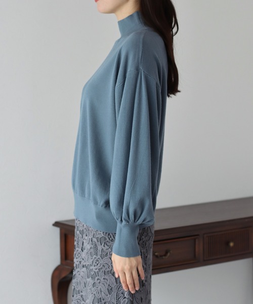 BLUEEAST（ブルーイースト）の「バックパールボリューム袖もちもちニット（ニット/セーター・レディース・ブラック/アイボリー/ブルー/グレー・MEDIUM）」の13枚目の写真