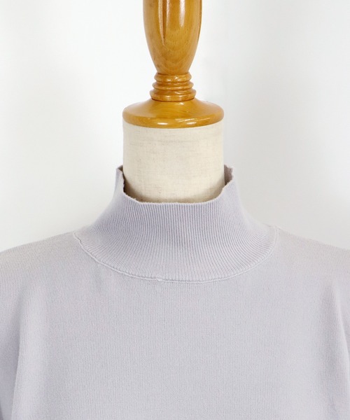 BLUEEAST（ブルーイースト）の「バックパールボリューム袖もちもちニット（ニット/セーター・レディース・ブラック/アイボリー/ブルー/グレー・MEDIUM）」の11枚目の写真