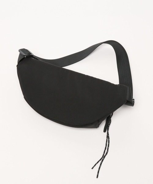 repipi armario(レピピ アルマリオ)の「シンプルボディBAG(ボディバッグ/ウエストポーチ・キッズ・ブラック/アイボリー/ブルー/ピンク/ライム・FREE)」の17枚目の写真