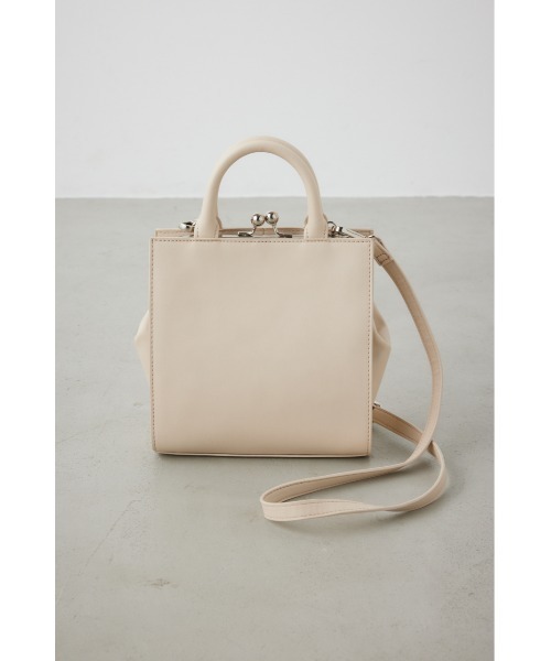 AZUL by moussy(アズールバイマウジー)の「メタルフレームバッグ(ショルダーバッグ・レディース・アイボリー/ブラック/ブルー/ホワイト系その他・FREE)」の9枚目の写真