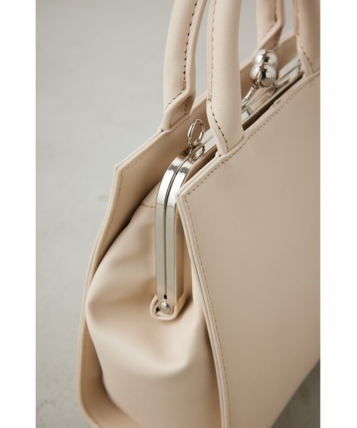 AZUL by moussy(アズールバイマウジー)の「メタルフレームバッグ(ショルダーバッグ・レディース・アイボリー/ブラック/ブルー/ホワイト系その他・FREE)」の17枚目の写真