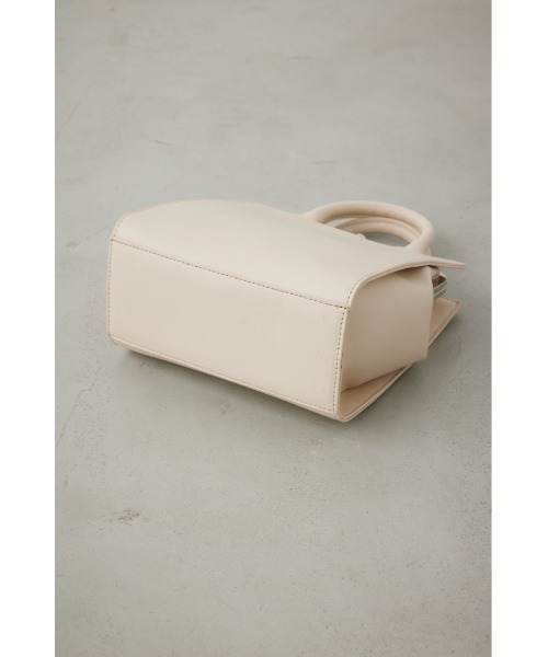 AZUL by moussy(アズールバイマウジー)の「メタルフレームバッグ(ショルダーバッグ・レディース・アイボリー/ブラック/ブルー/ホワイト系その他・FREE)」の18枚目の写真