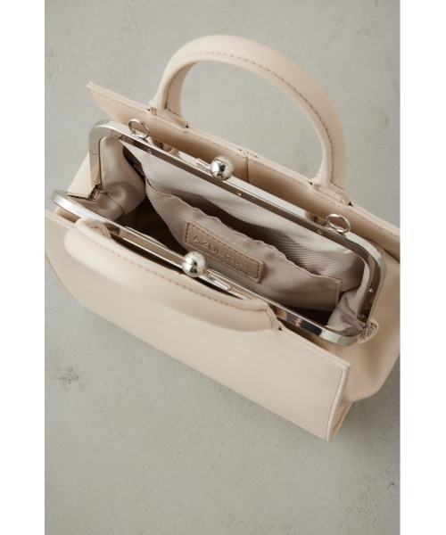 AZUL by moussy(アズールバイマウジー)の「メタルフレームバッグ(ショルダーバッグ・レディース・アイボリー/ブラック/ブルー/ホワイト系その他・FREE)」の19枚目の写真