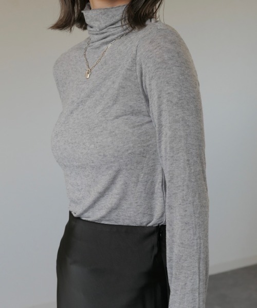 Reurie'(レウリィ)の「ウールミックスタートルトップ / wool mix turtle top シアータートル ウール混 レイヤード タートルネック(ニット/セーター・レディース・アイボリー/グレー・FREE)」の9枚目の写真