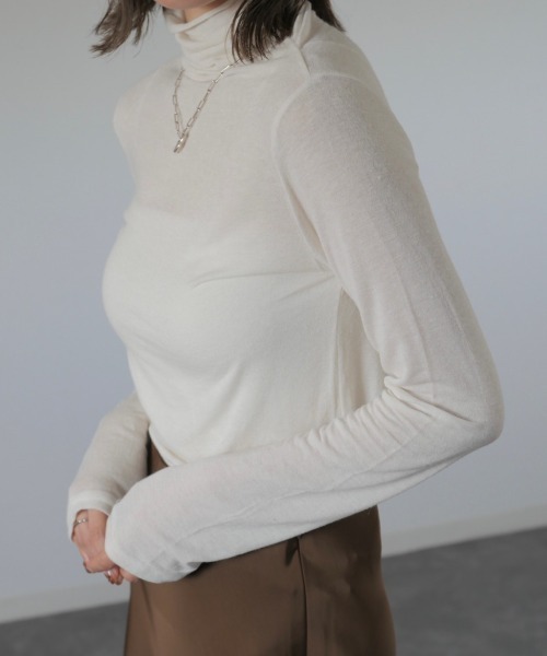 Reurie'(レウリィ)の「ウールミックスタートルトップ / wool mix turtle top シアータートル ウール混 レイヤード タートルネック(ニット/セーター・レディース・アイボリー/グレー・FREE)」の6枚目の写真
