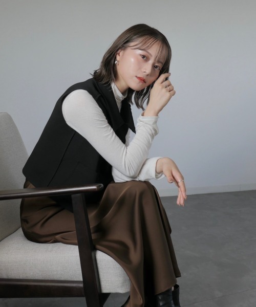 Reurie'(レウリィ)の「ウールミックスタートルトップ / wool mix turtle top シアータートル ウール混 レイヤード タートルネック(ニット/セーター・レディース・アイボリー/グレー・FREE)」の11枚目の写真
