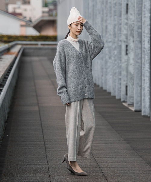 la.f…(ラエフ)の「【セットアップ可/目的対応】華やかラメツィードストレッチパンツ(スラックス・レディース・ダークネイビー/ベージュ系その他・9号/11号/7号)」の21枚目の写真