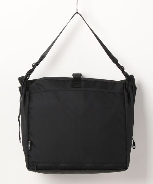 F/CE. エフシーイー ライトウェイトクーリアショルダーバッグ　ブラック 楽天市場】【bag15】エフシーイー ライトウェイト クーリエ