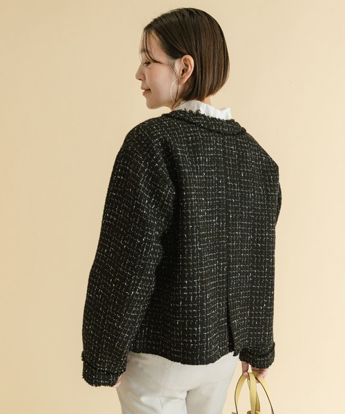 F by ROSSO（エフバイロッソ）の「『LEE3月号掲載』F by ROSSO　ツイードノーカラージャケット（ノーカラージャケット・レディース・オフホワイト/ブラック・36/38）」の6枚目の写真