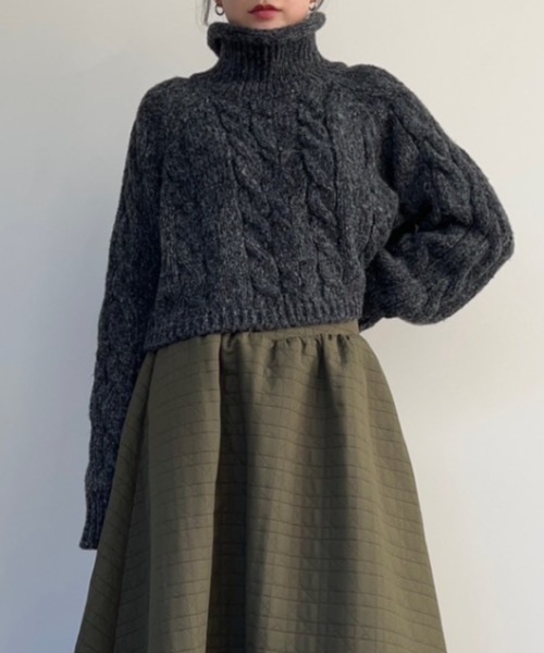 AMAIL(アマイル)の「Minimam poco knit(ニット/セーター・レディース・アイボリー/グレー/ベージュ・FREE)」の2枚目の写真