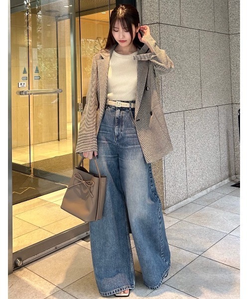 FRAY I.D（フレイアイディー）の「【00サイズあり】ワイドデニムパンツ（デニムパンツ・レディース・ブルー/その他/ブラック・0/1/00）」の4枚目の写真