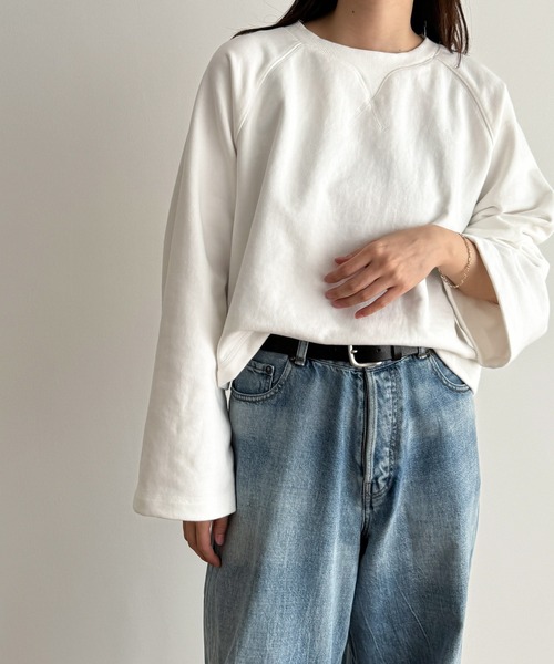 CANAL JEAN(キャナルジーン)の「RED CHOP WORKS 裏毛クロップドトレーナー(スウェット・レディース・イエロー/ホワイト/ヘザーグレー・ONE SIZE)」の7枚目の写真