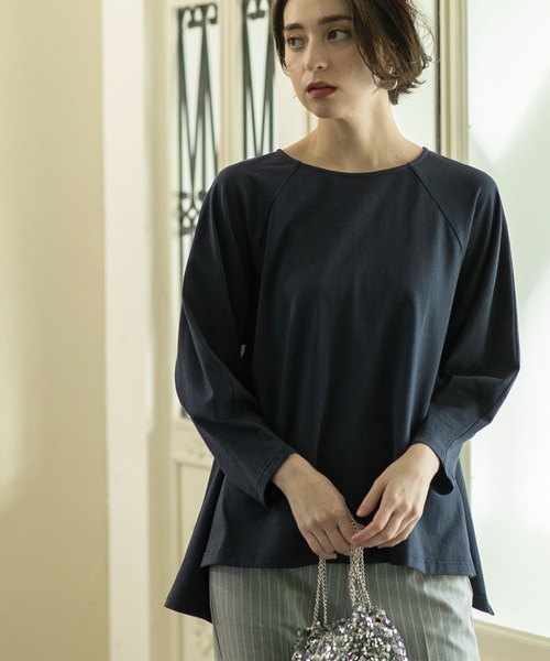 OPAQUE.CLIP（オペークドットクリップ）の「◆デザインスリーブAラインフレアチュニック【洗濯機洗い可】（チュニック・レディース・オフホワイト/ネイビー/ブラック・00）」の13枚目の写真