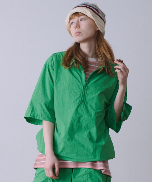 Universal Style Wear(ユニバーサルスタイルウェア)の「Universal Style Wear ハーフジップ アノラックシャツ(その他トップス・メンズ・パープル/グリーン/ブラック/ブルー・MEDIUM/LARGE/X-LARGE)」の2枚目の写真
