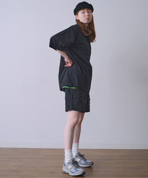 Universal Style Wear(ユニバーサルスタイルウェア)の「Universal Style Wear ハーフジップ アノラックシャツ(その他トップス・メンズ・パープル/グリーン/ブラック/ブルー・MEDIUM/LARGE/X-LARGE)」の7枚目の写真