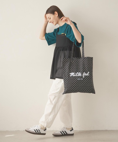 MILKFED.(ミルクフェド)の「ICING LOGO POLKA DOT FLAT TOTE(トートバッグ・レディース・ブラック/ライトブルー/グレー・ONE SIZE)」の21枚目の写真