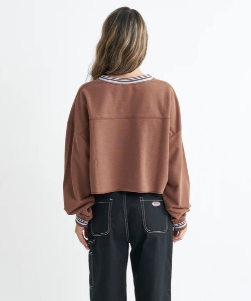 ROXY(ロキシー)の「LOOK UP PULLOVER/ロキシープルオーバーショート丈スウェット(スウェット・レディース・ネイビー/ブラウン/グレー・MEDIUM/LARGE/SMALL)」の7枚目の写真