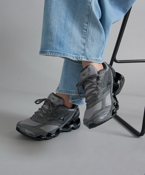 MIZUNO（ミズノ　）の「【MIZUNO】Wave Prophecy LS スニーカー（スニーカー・メンズ・ブラック/シルバー/グレー/ライトグレー・26.5cm/27.5cm/26cm/27cm/28cm/28.5cm/25cm/24.5cm/24cm/23.5cm）」の15枚目の写真