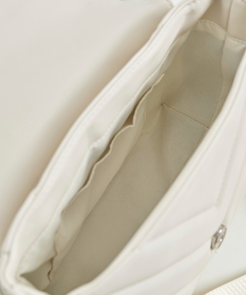 ANDGEEBEE（アンジービー）の「ハートポーチ付きショルダーバッグ（ショルダーバッグ・レディース・ブラック/ライトブルー/アイボリー・FREE）」の13枚目の写真